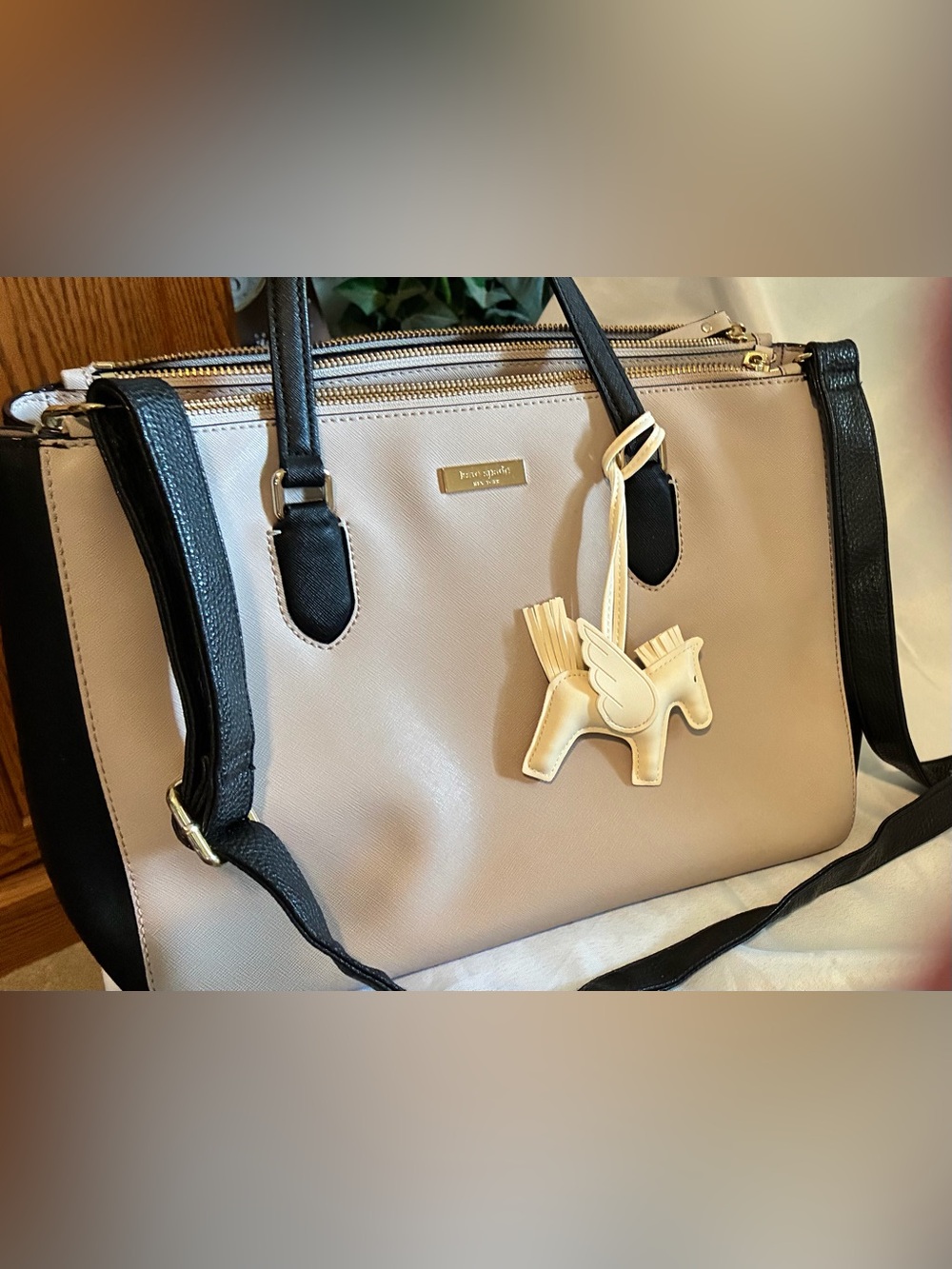 Kate Spade Beige and Black Leather Shoulder Bag with Pegasus Charm